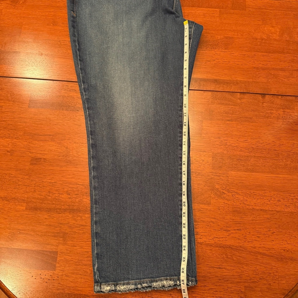NWT Good American Good Legs Straight Jeans Medium Wash Plus Size 24 - Picture 10 of 12
